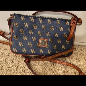 CROSS BODY BAG